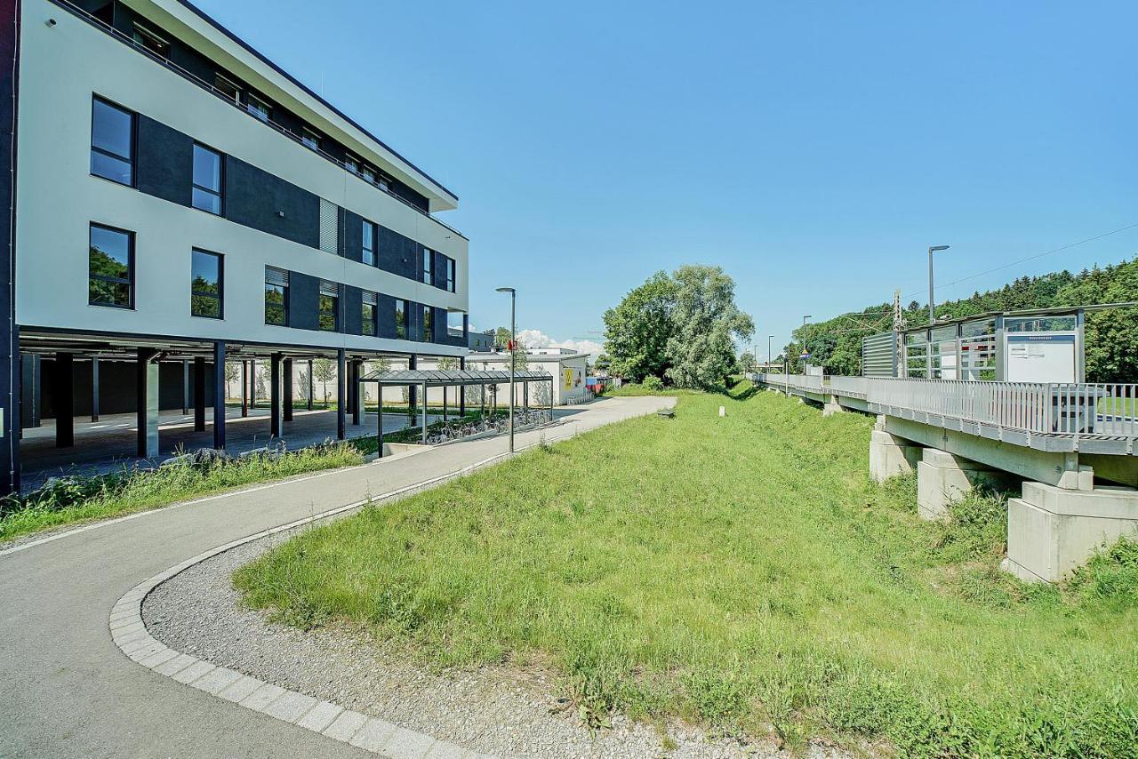Bright: Rosenheim Aicherpark Exteriér fotografie